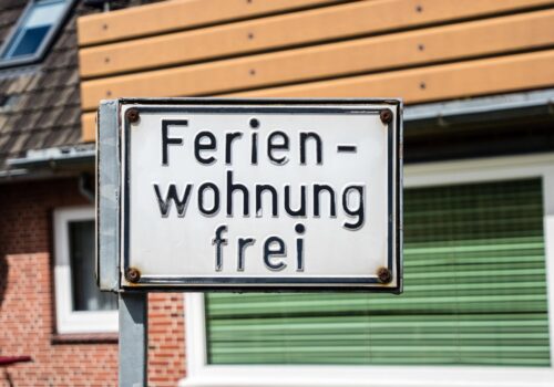 Authentisches Flair statt Einheitslook: So wird die Ferienwohnung zum Lieblingsort
